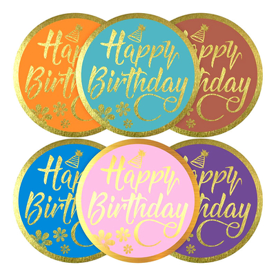 As etiquetas do feliz aniversario da aquarela perfuraram para a decoração do partido das crianças